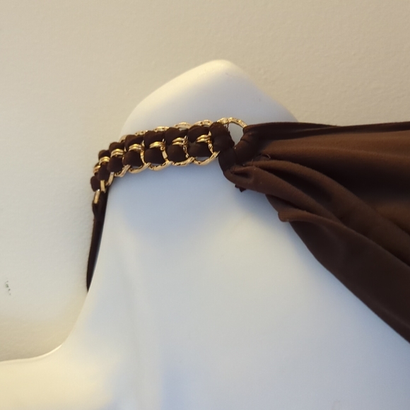 Cache dress - Picture 2 of 5